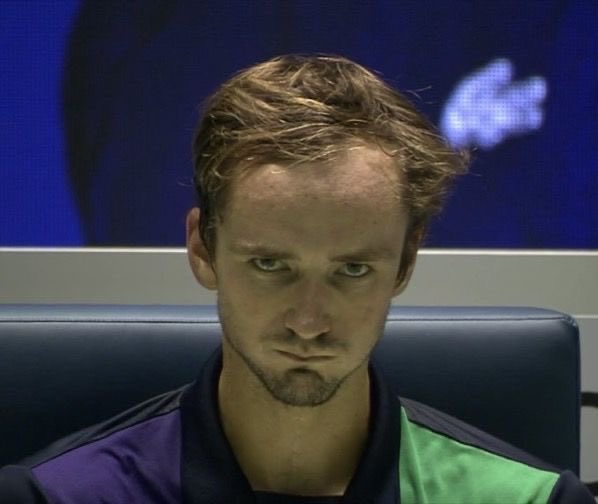 La voz de Daniil tweet media