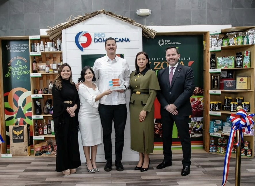 Cigarro Dominicano tweet media