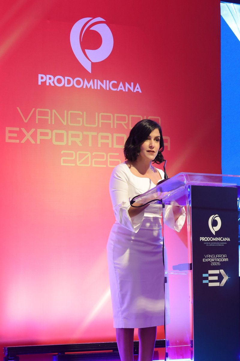 Cigarro Dominicano tweet media