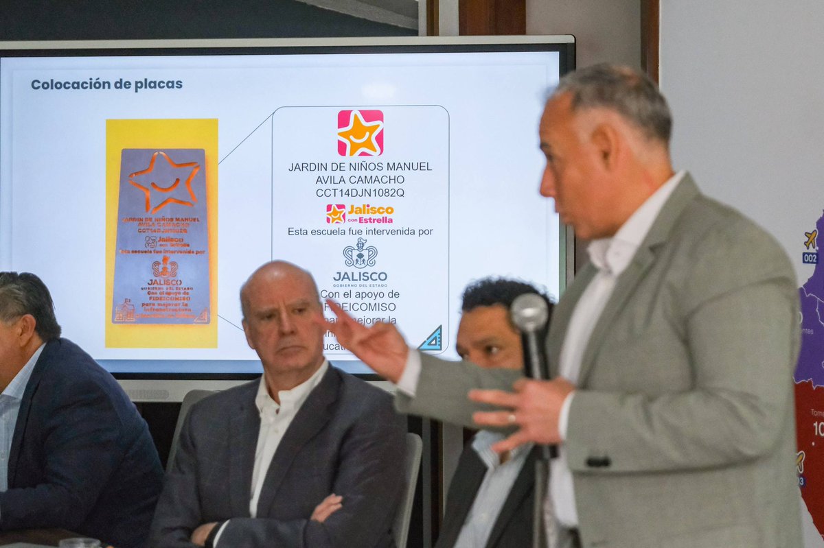 Alberto Esquer tweet media