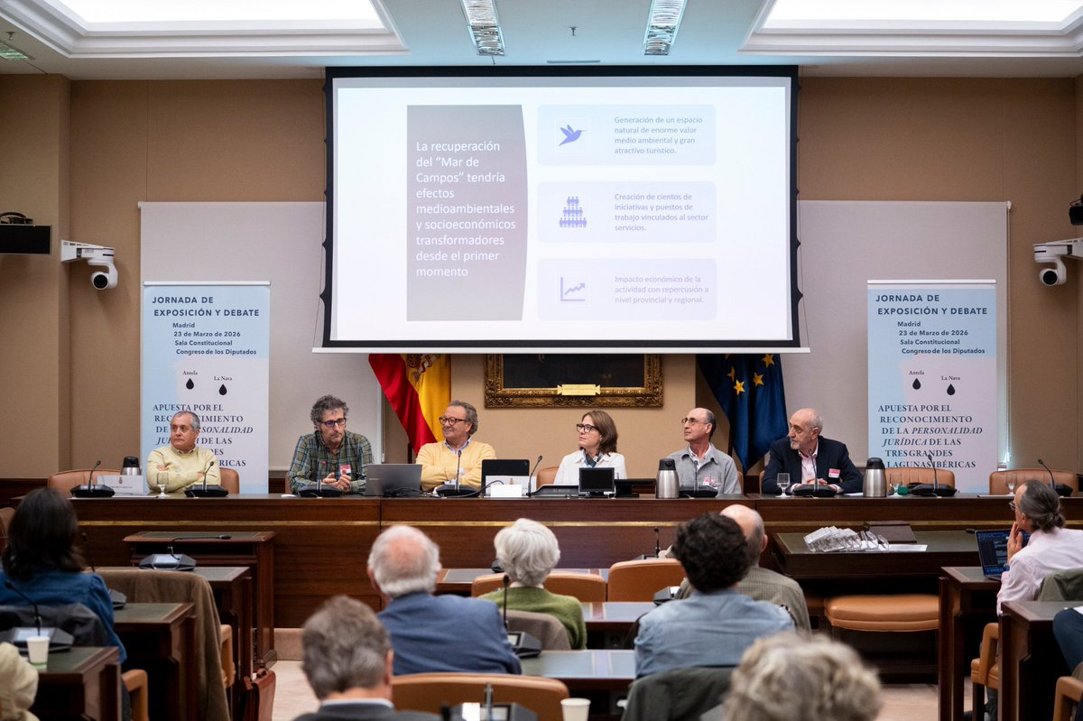 Esther Gil de Reboleño tweet media