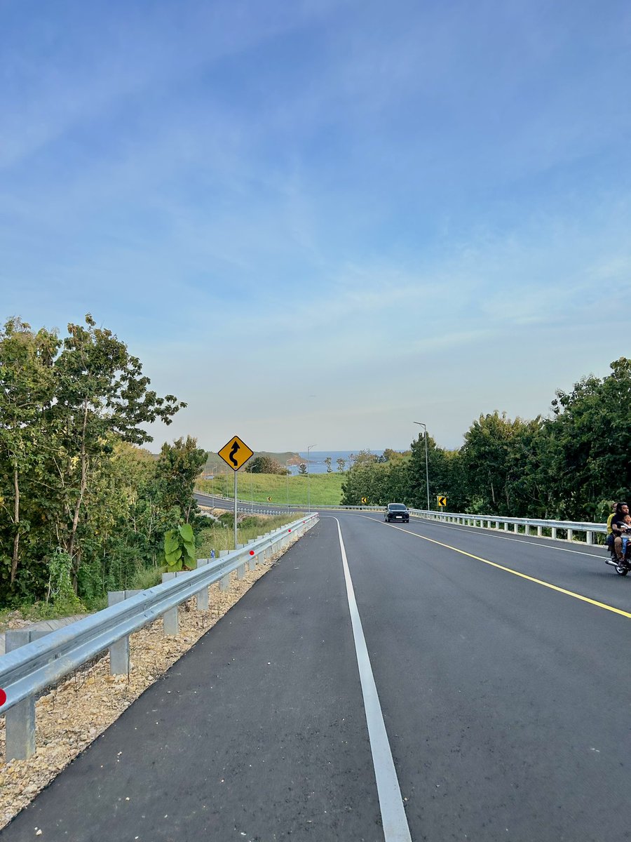 🐻🐻 tweet media