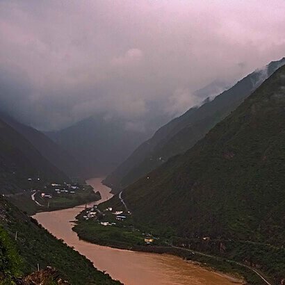 TheNatureFund's tweet image. Yangtze River Recovery: How China’s Fishing Ban Is Reviving Biodiversity #YangtzeRiver #Biodiversity #Conservation #WildlifeRecovery #Sustainability

naturalworldfund.org.uk/yangtze-river-…