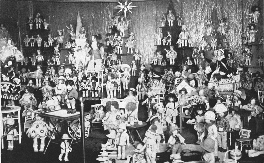 The Museum of Christmas tweet media