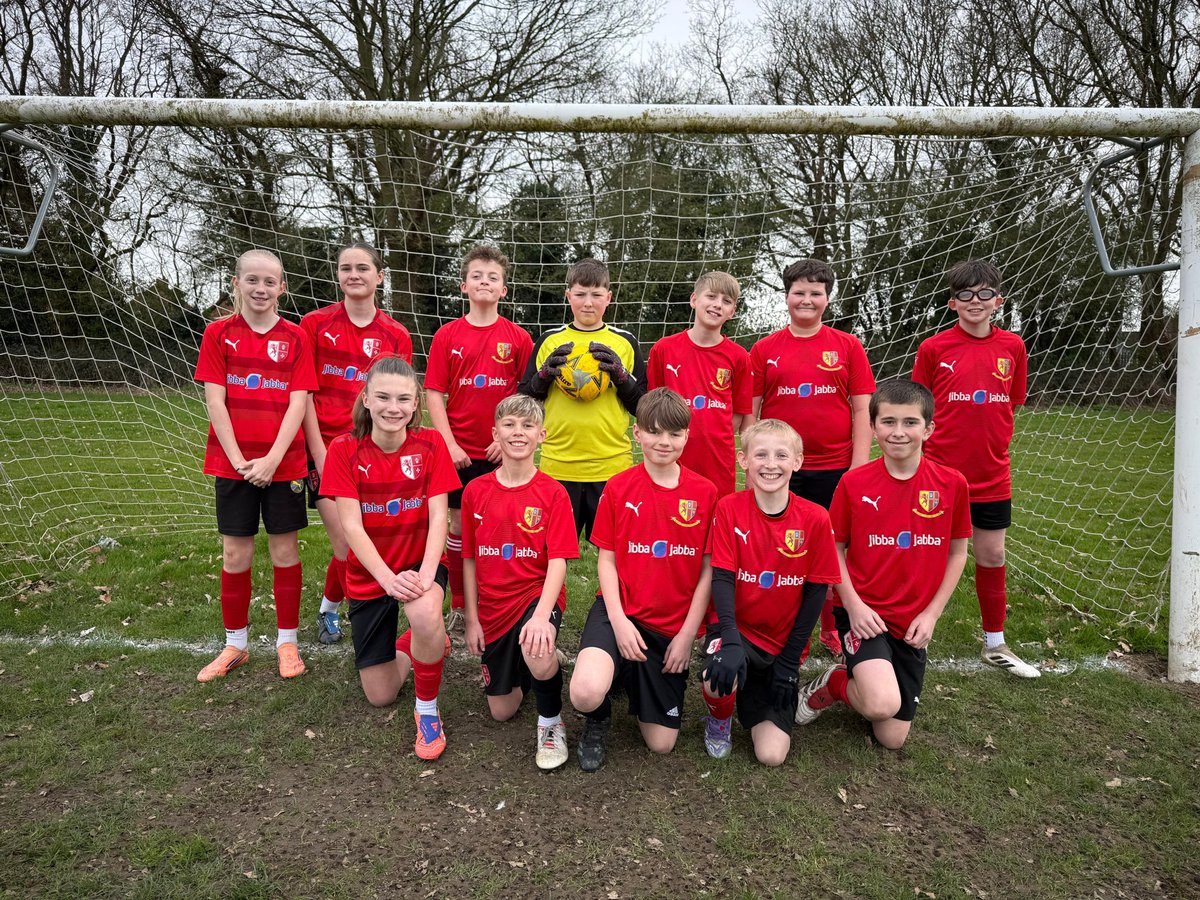 HowdenPE tweet media