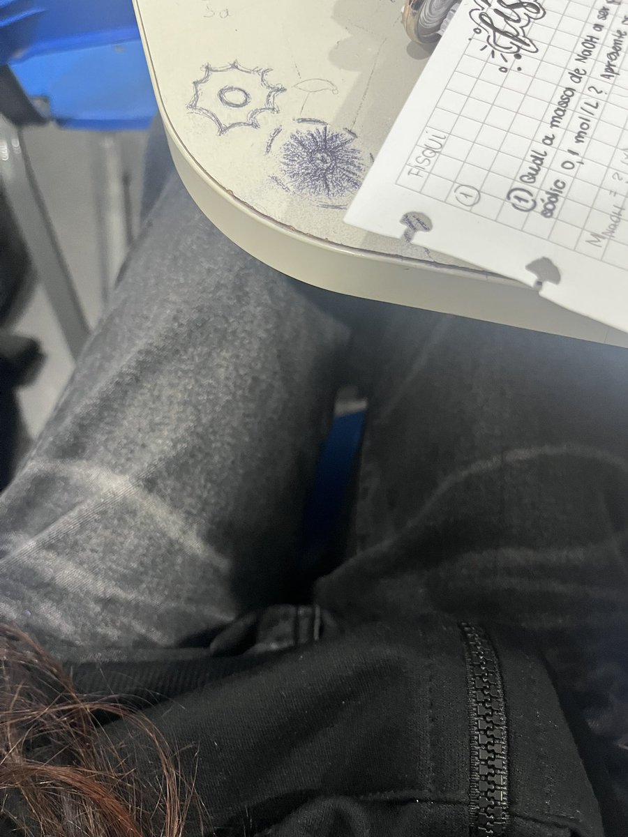 ria 𖤓 (-6/10) tweet media