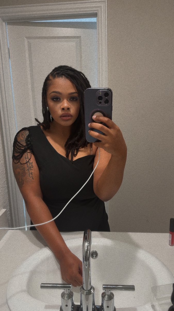 x_Reign's tweet photo. From my camera roll, with love 💋📸 https://t.co/vjNjS5d9Oy