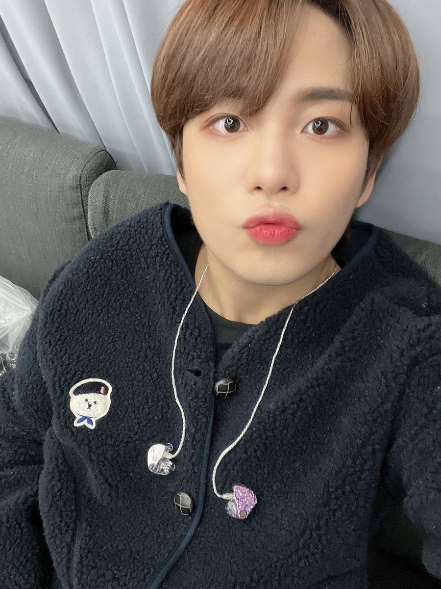 JJONGbearTH tweet media