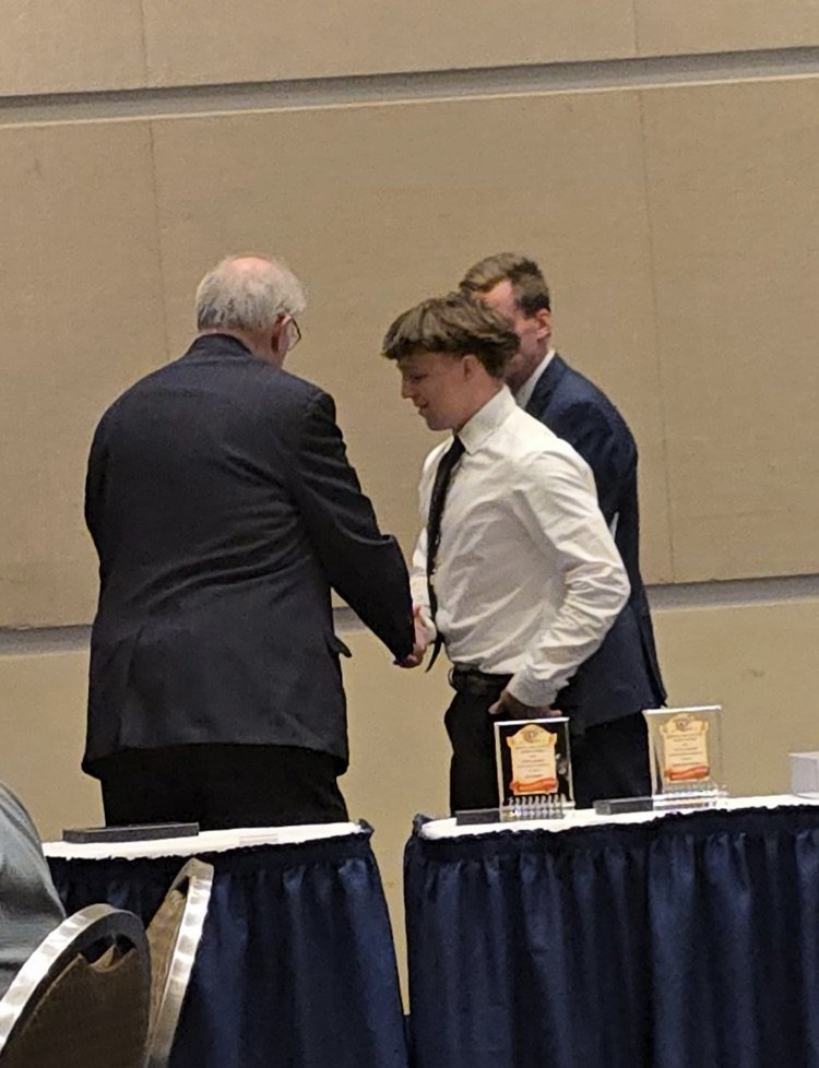 IB 327 Schools tweet media