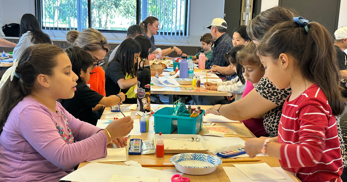 Hayward Library tweet media