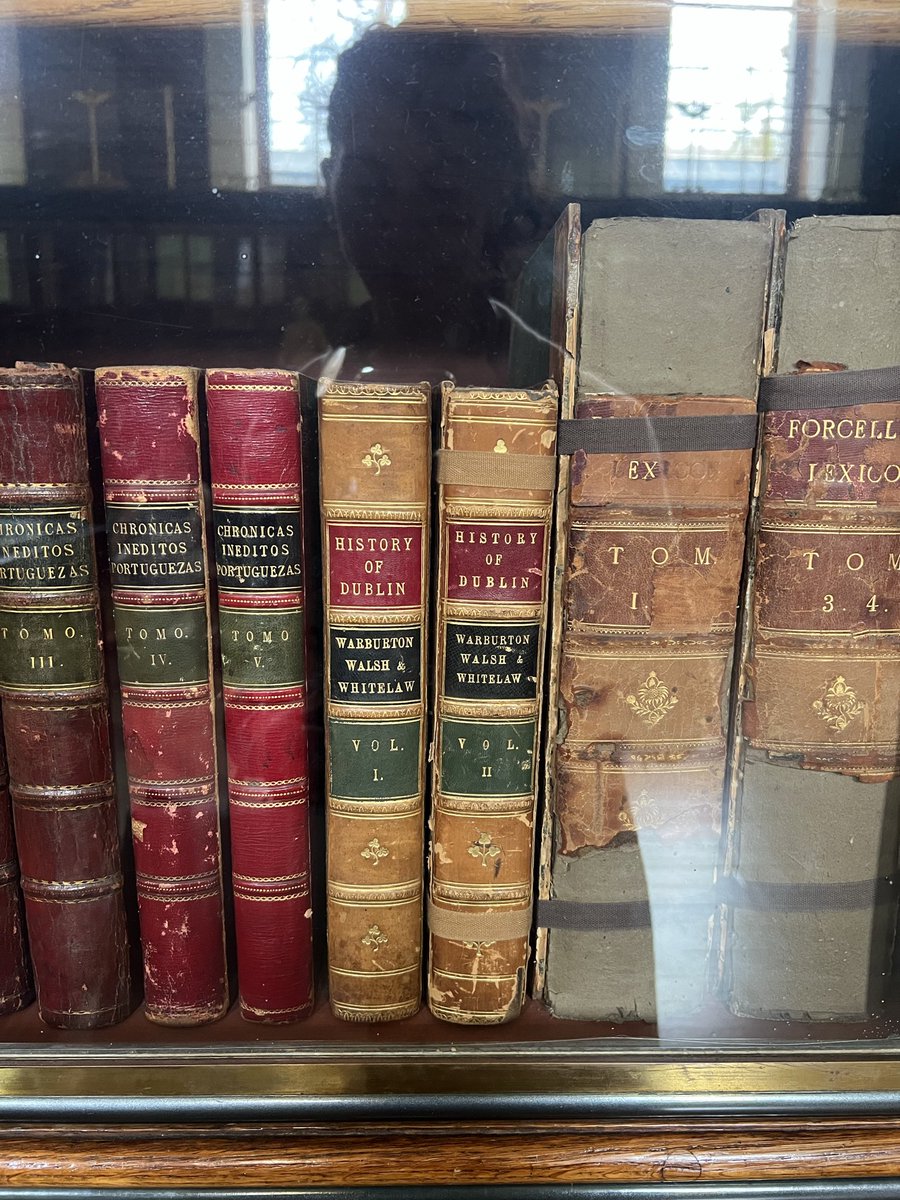 Виртуозный полиглот tweet media