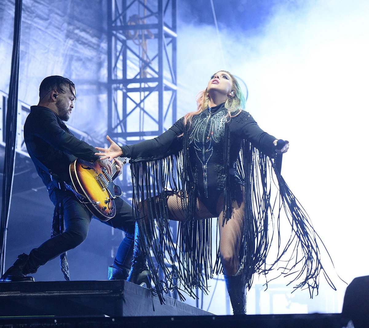 LG Visuals tweet media