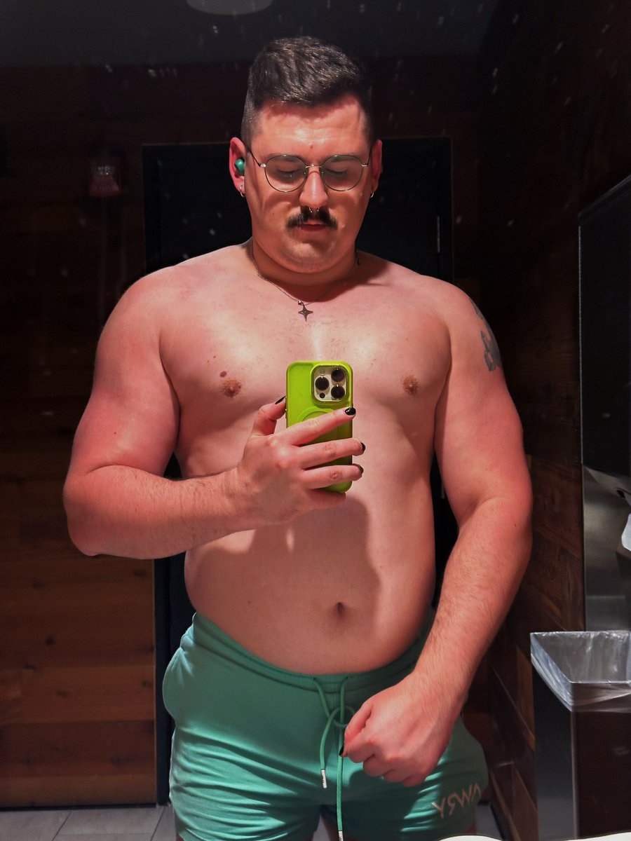 jimby 👽✨ tweet media