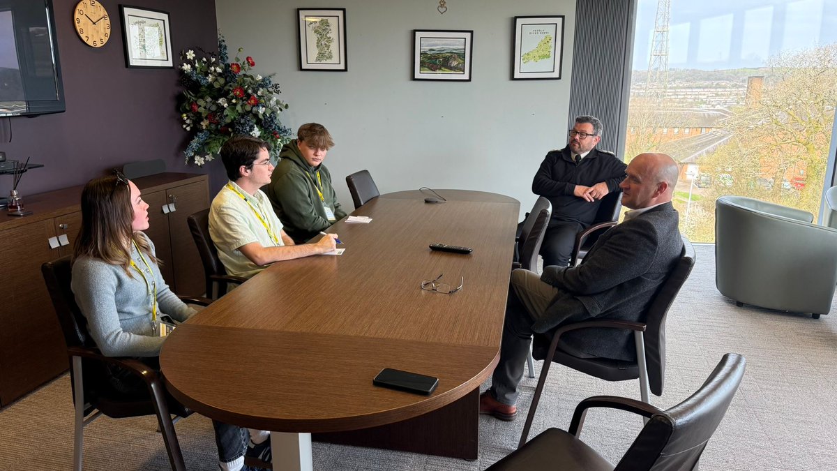 Com|Dyfed-Powys tweet media