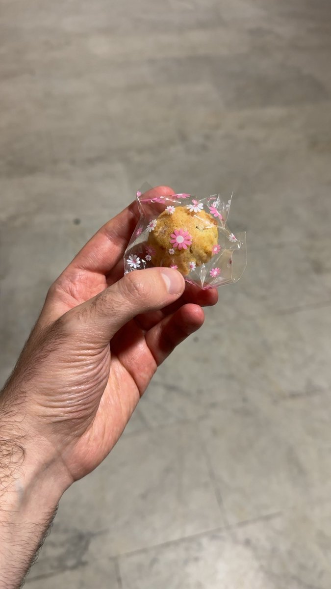 sam 🇱🇧 tweet media