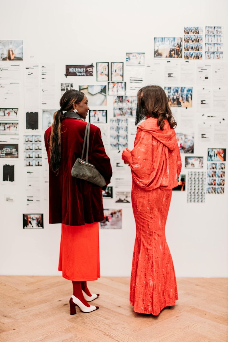 Art on Tezos tweet media