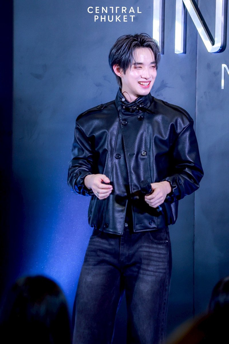 Central Phuket tweet media