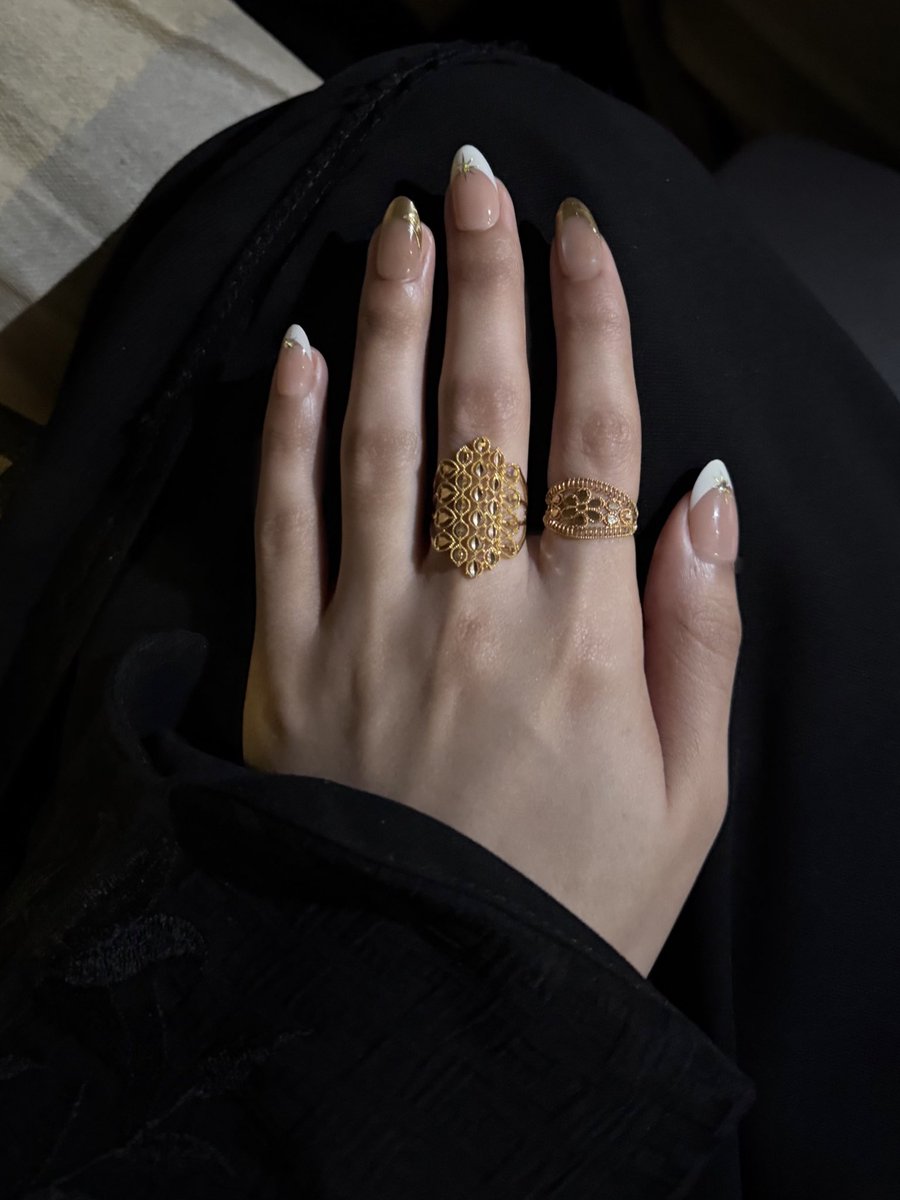 مُبهَم tweet media