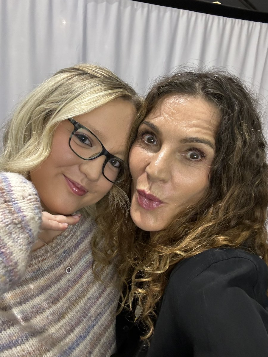 luce ౨ৎ tweet media