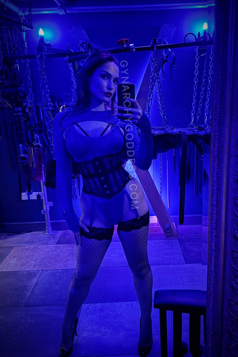 S E R E N A ✨ Gynarchy Goddess tweet media