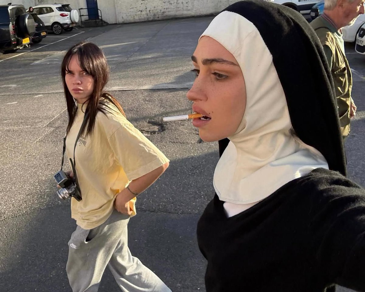 ✺ 𝖫𝖺𝗌𝗍𝗂𝗇𝗅𝗂𝗇𝖾 tweet media