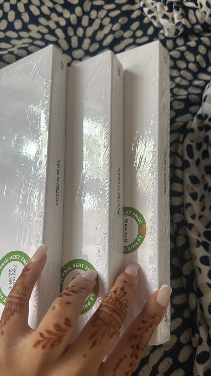 naï💋arirang era tweet media