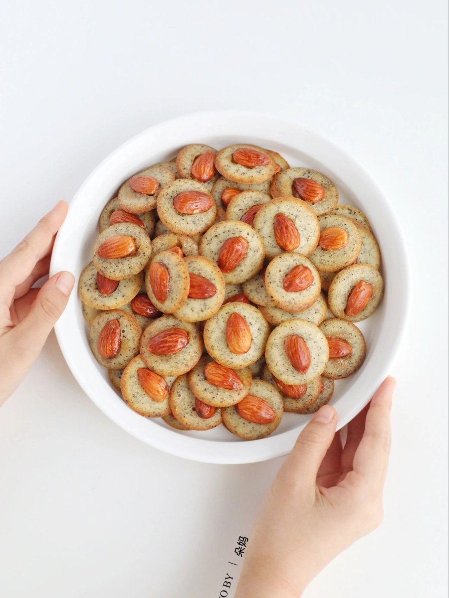 zenaida custodio tweet media