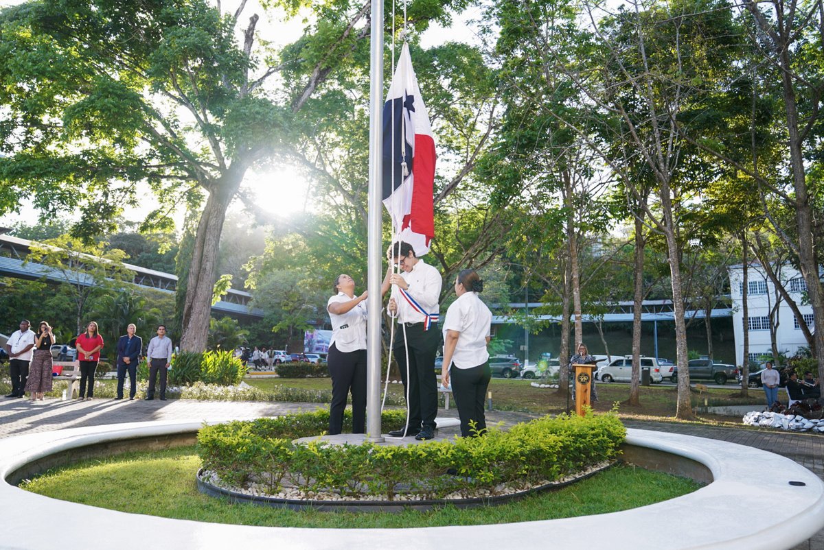 UTP Panamá tweet media