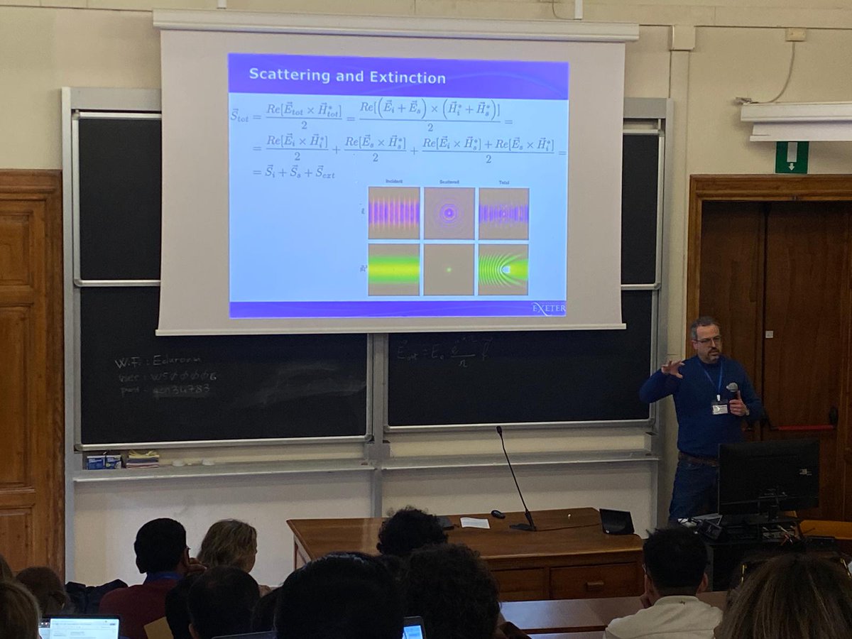 Plasmonica's tweet photo. #PLASMONICAschool2026 has started today in Arcetri at Galileo Galilei Institute!This morning we had 👨‍🏫 @FMResearchGroup (@Cornell) delving deep into the light-matter interaction fundamentals and
J. Bertolotti (@UniofExeter) guiding us through the intricacies of optical scattering https://t.co/udEZQWd55W