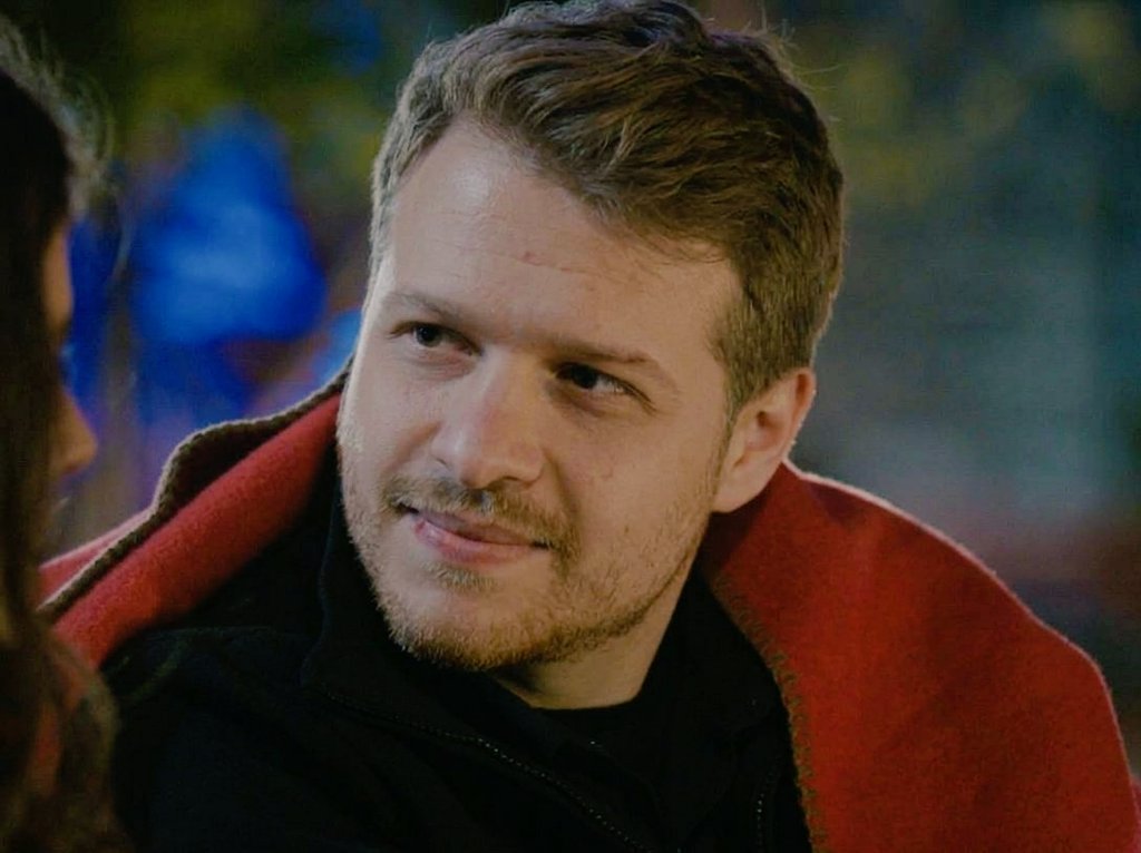 Yikiklar Kraliçesi tweet media