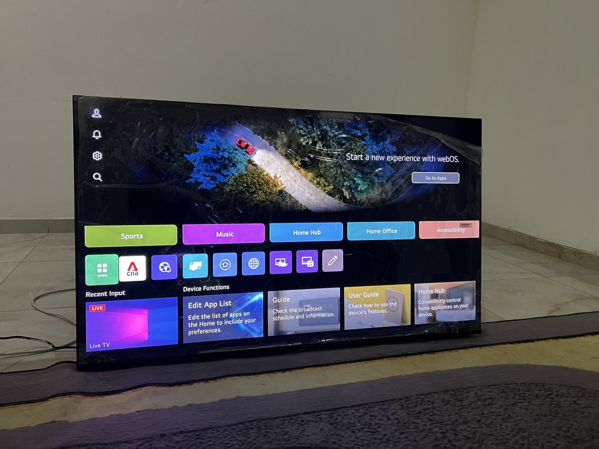 FAM Online tweet media