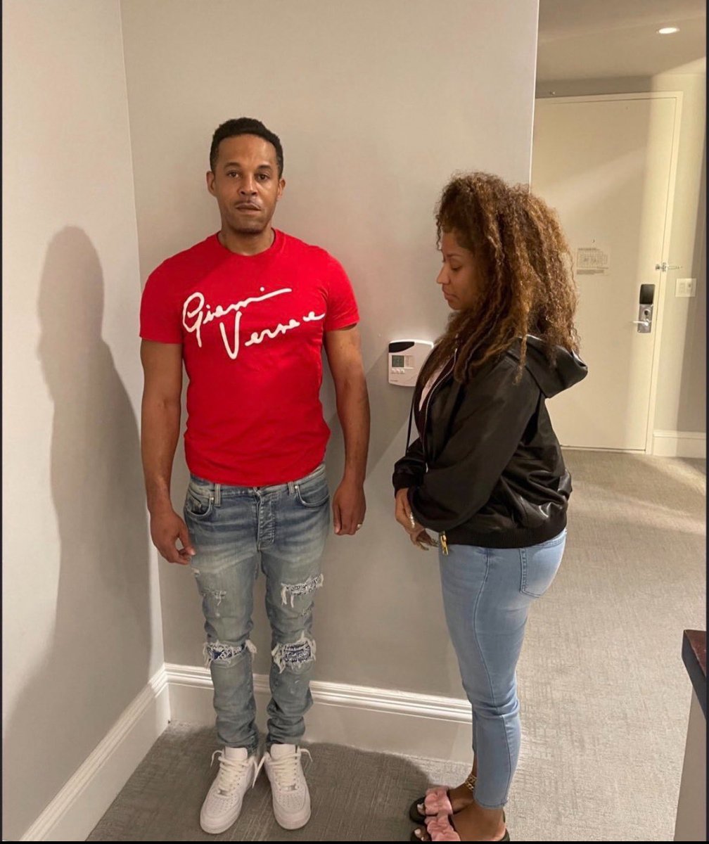 GoatYonce 🐝🐝 tweet media