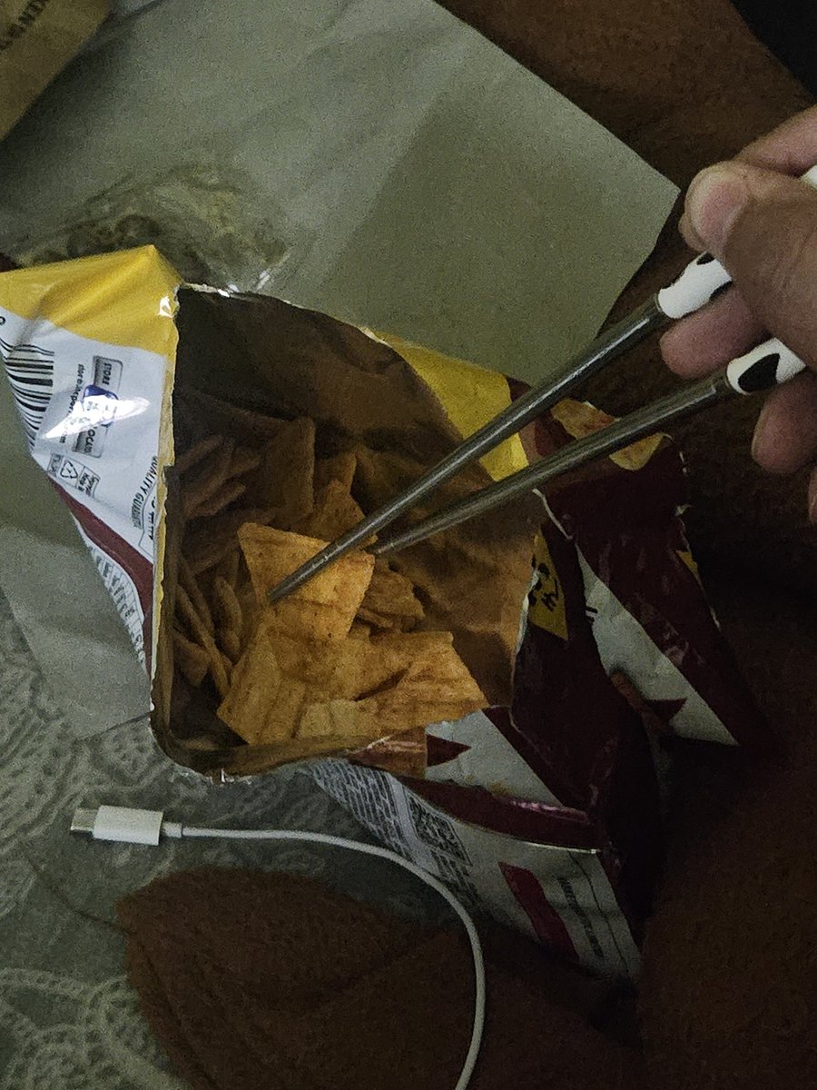 Vasu-Devs tweet media