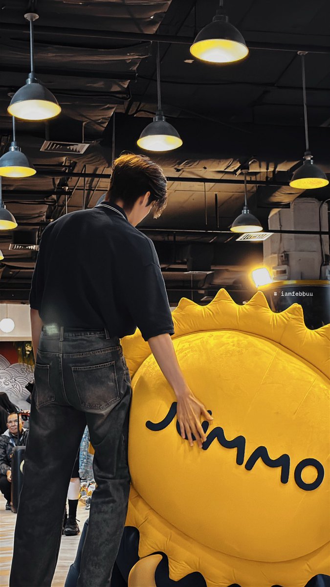 meowmeowrrek V2 🐈 tweet media