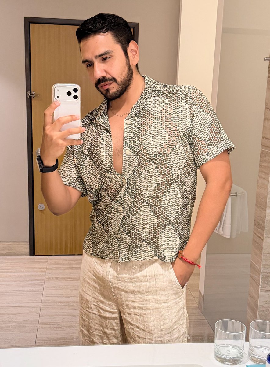 MEDzquino tweet media