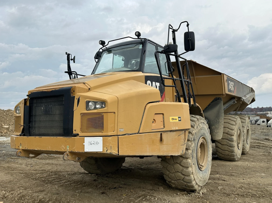 Built strong. Built for work. Our yellow iron units are available now—claim yours before someone else does. 

Full specs, photos, and more available on our website:
blackstaracaone.com/inventory/?/li…