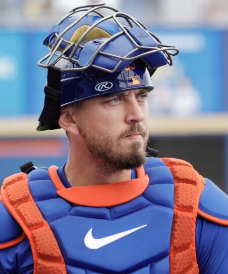 Mets Batflip tweet media