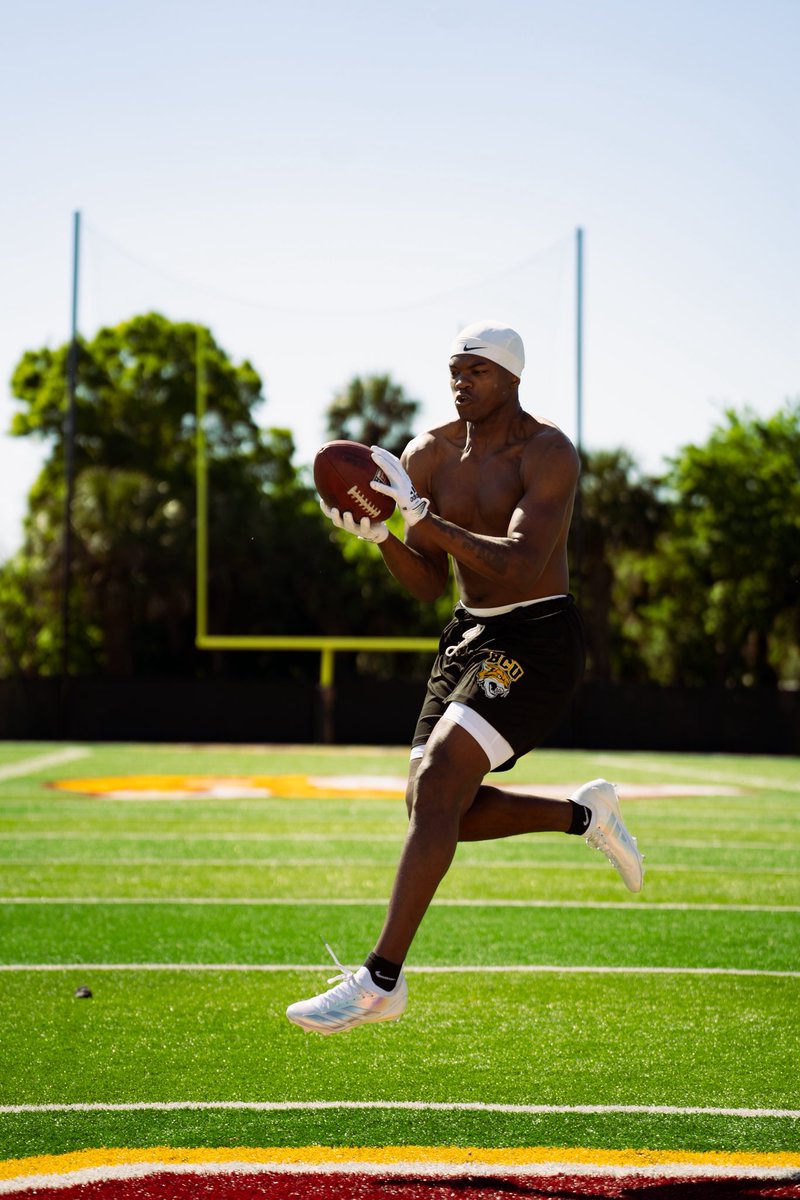 🏈 Bethune-Cookman Football tweet media