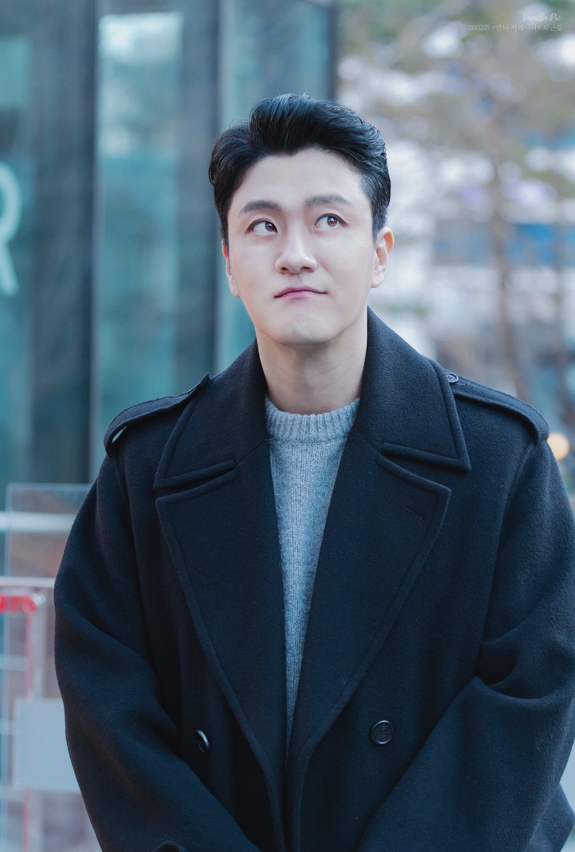 Vanilla Pic tweet media