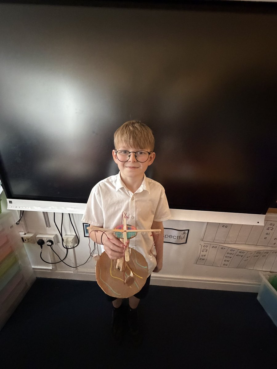 HT_OssettY56 tweet media