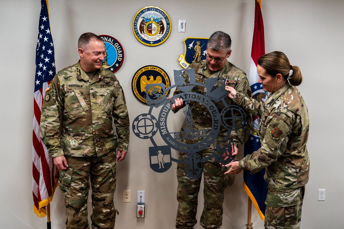 Missouri National Guard tweet media