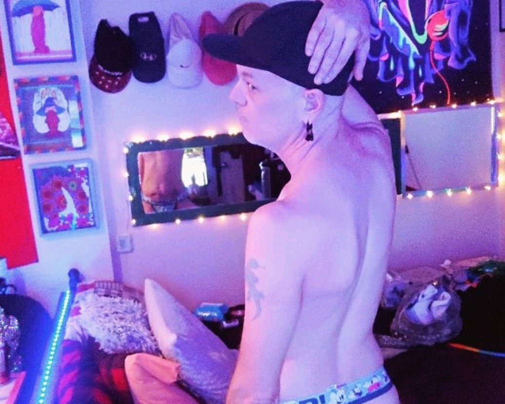 HungCanDaddy's tweet photo. 😈🥵🔥🩲🔥Newer photos in my new jock🔥 🩲🔥😈🥵🤤 https://t.co/F5Nu4ibRzi
