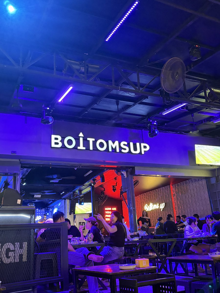 สาวสองจันทบุรี👍😮 tweet media