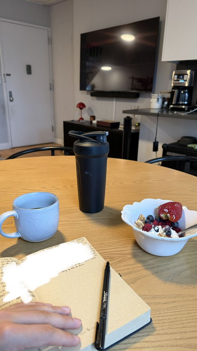 Ben Sharf tweet media