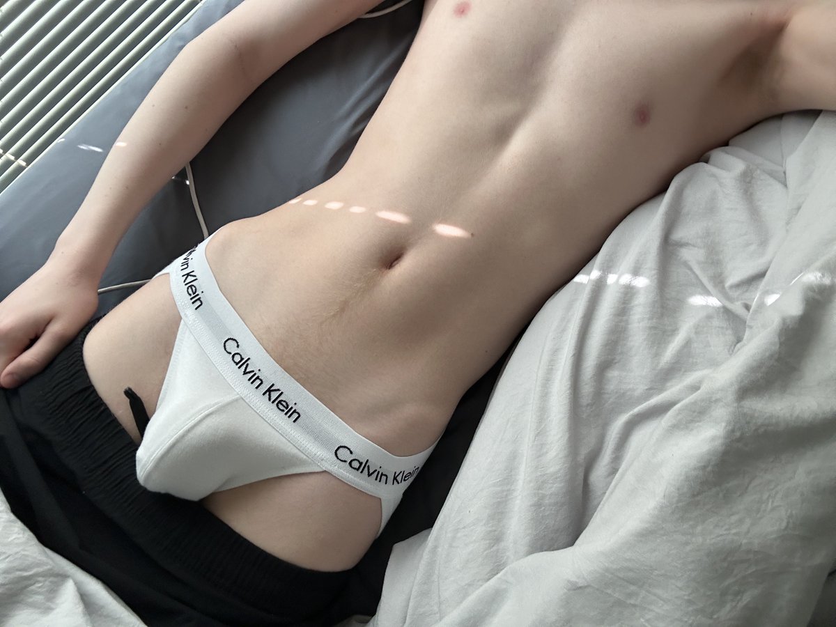 dinner 🦭 tweet media