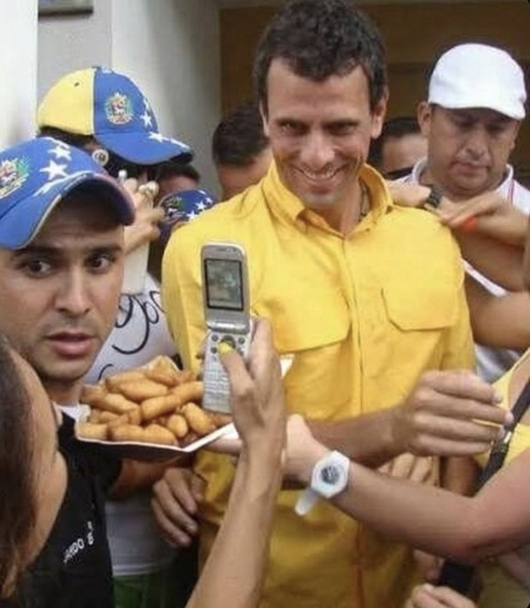 ANTI CHAVISTA tweet media