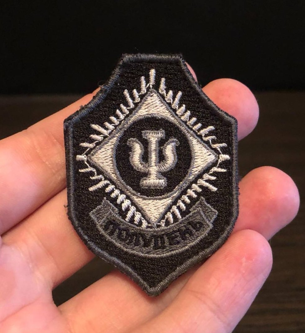 натаріус tweet media