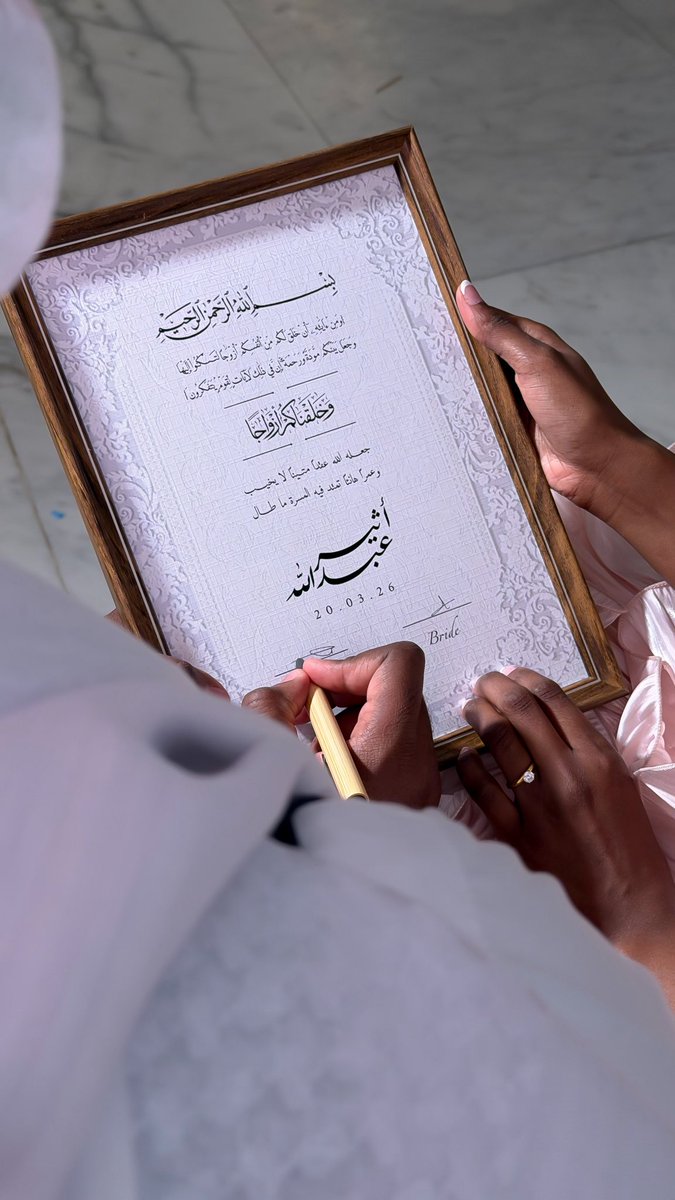 atheerfallatah's tweet photo. ٢٠/٣/٢٠٢٦
ليلة لو باقي ليلة 💕💍 https://t.co/flftn7Mun8