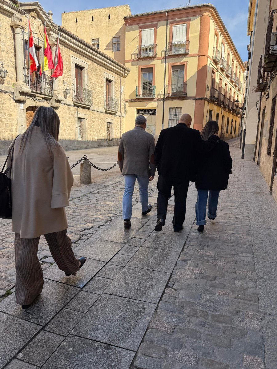 VOX Ávila tweet media