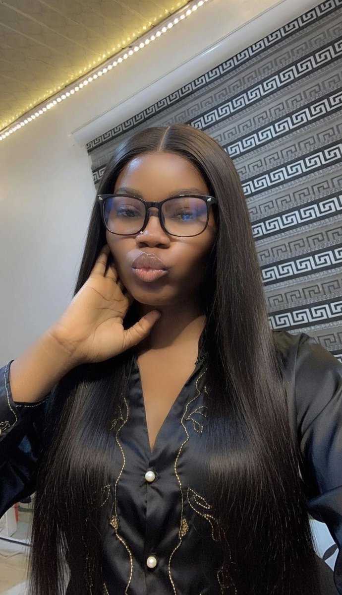 Oluwafunke 🌸 tweet media